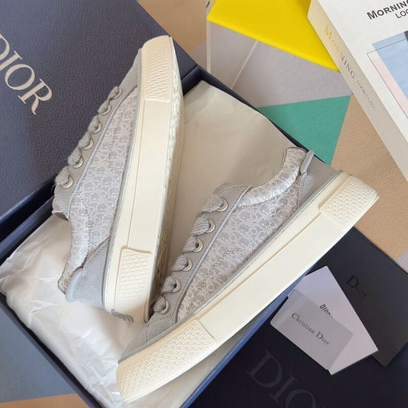Dior B33 Grey Oblique Jacquard