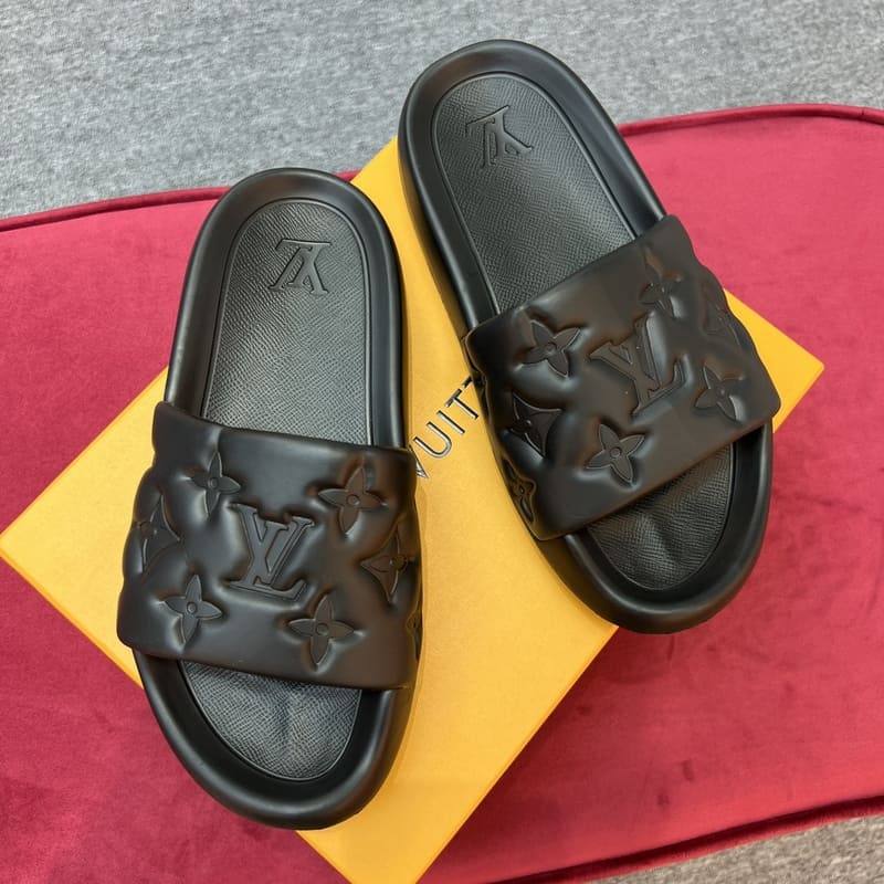 Louis Vuitton Black Waterfront Slide