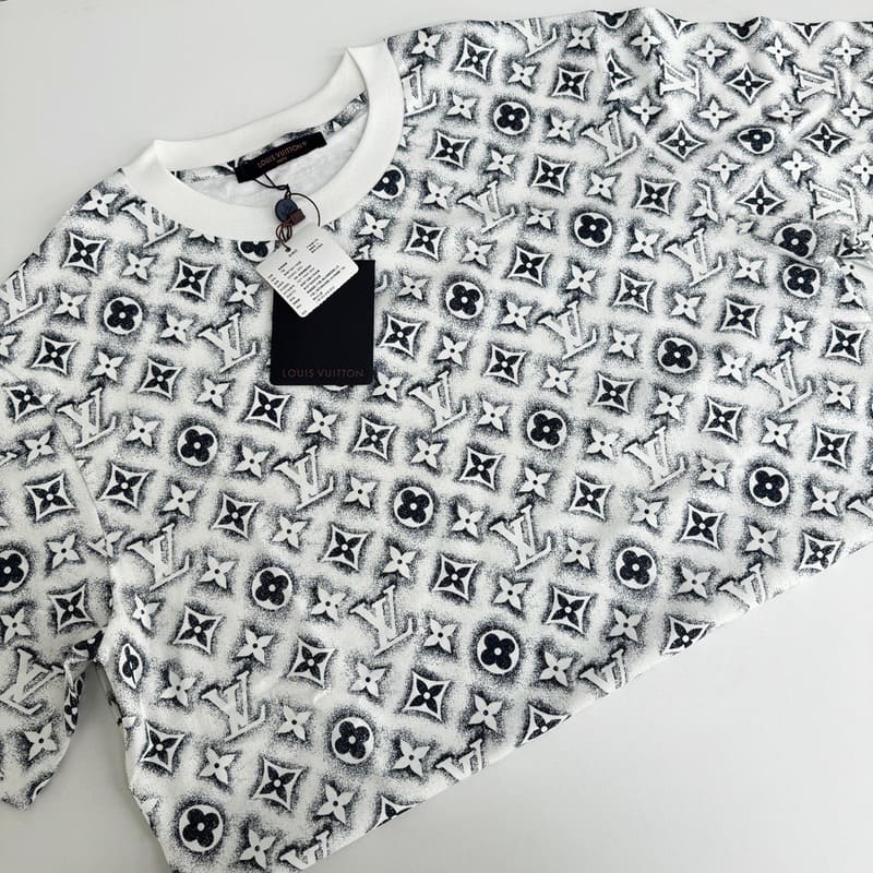 Louis Vuitton Monogram White Deep Black T-Shirt