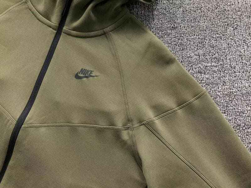 Nike Tech Fleece Green Jacket 2023