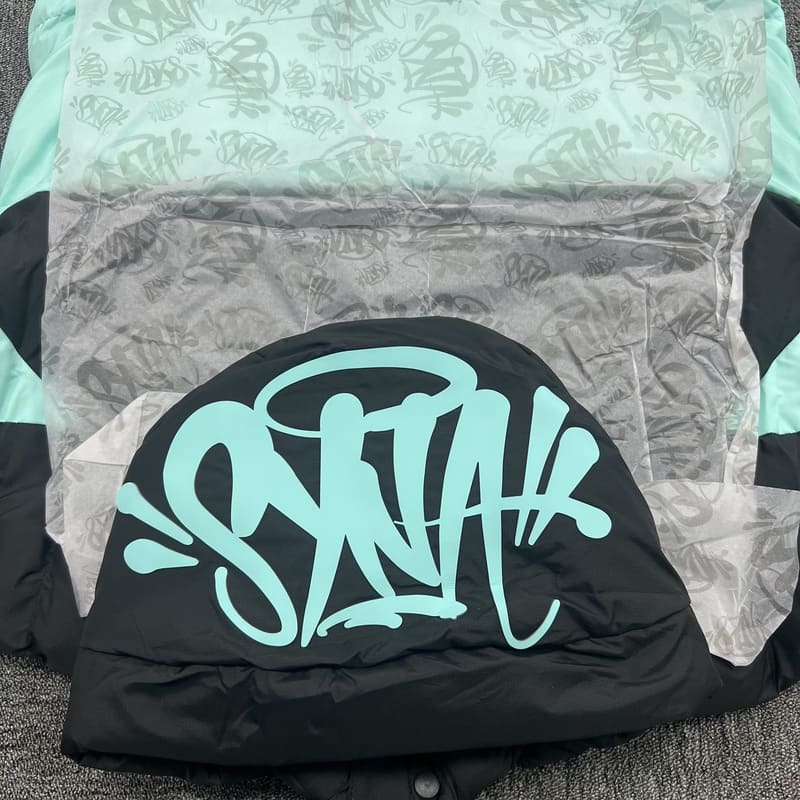 Synaworld Puffer Jacket Black/Blue