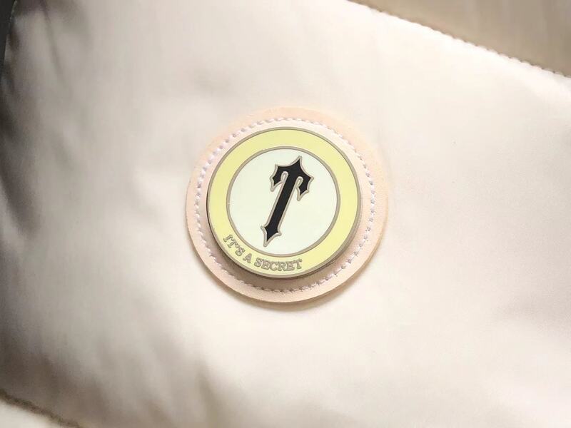 Trapstar Irongate Hooded Puffer Jacket Cream