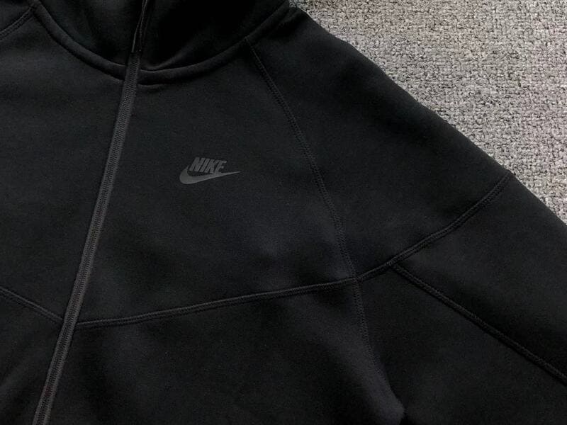 Nike Tech Fleece Black Jacket 2023