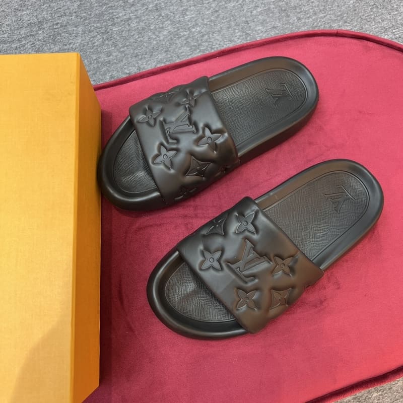 Louis Vuitton Black Waterfront Slide