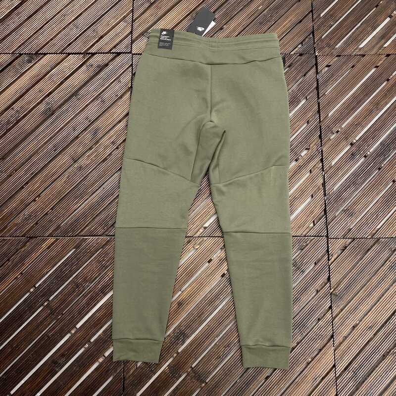 Nike Tech Fleece Rough Green Black Set