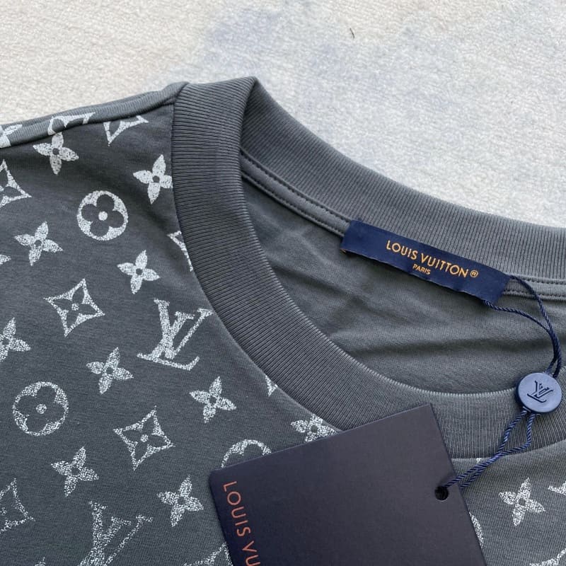 Louis Vuitton Gradient Cotton Grey T-Shirt