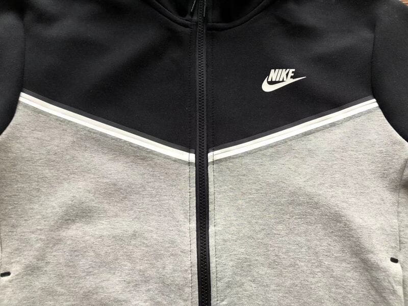 Nike Tech Fleece Black and Grey Set