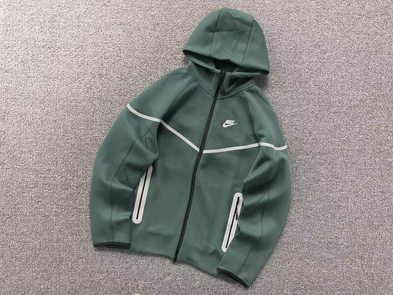 Nike Tech Fleece Set Green (Reflective)