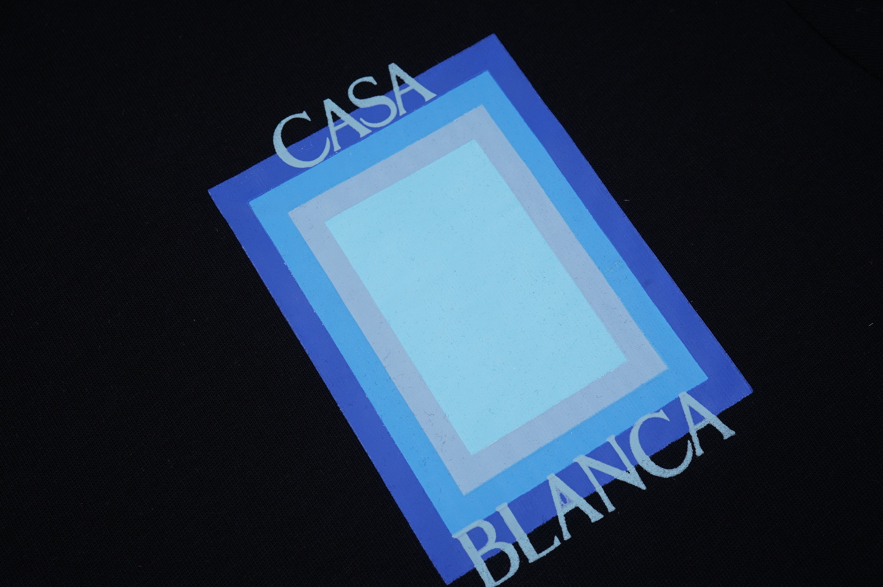Camiseta CasaBlanca Logo Degrade Preta