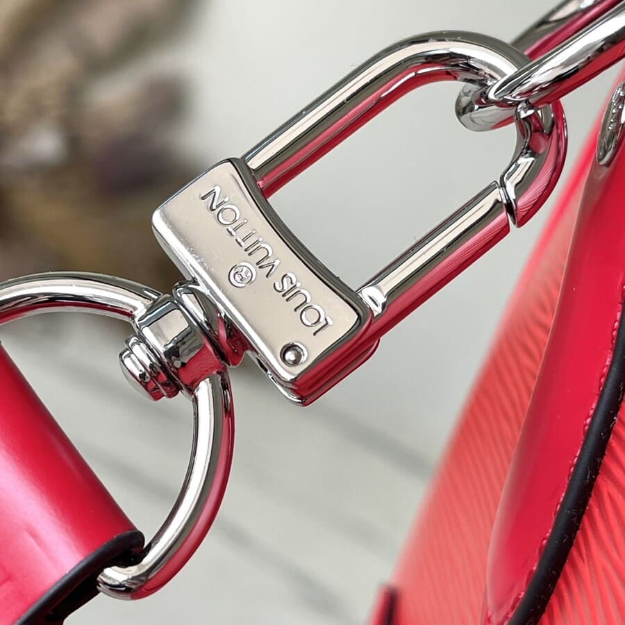 Louis Vuitton x Supreme Keepall Bandouliere Bag