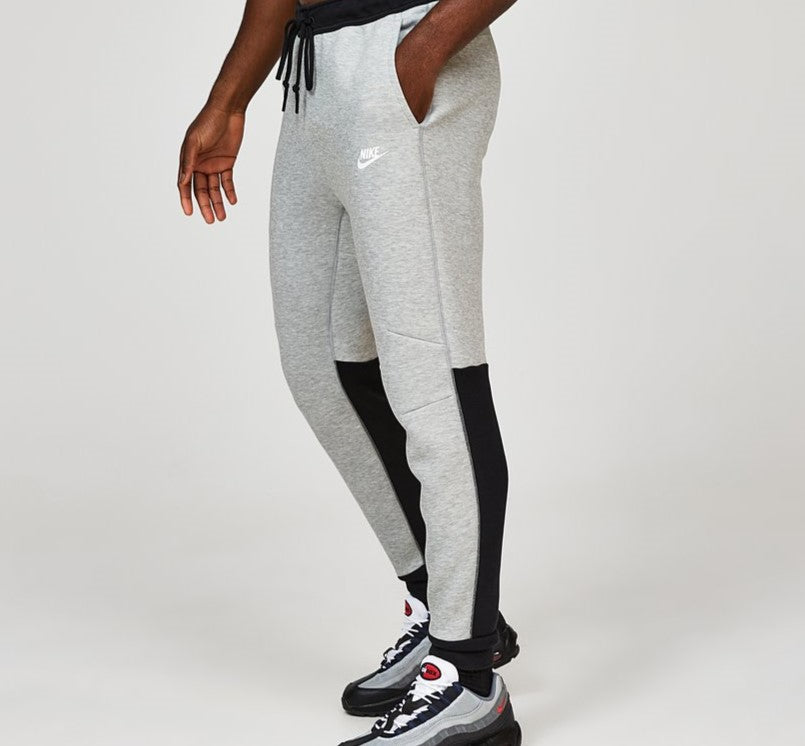 Nike Tech Fleece Grey/Black Set 2023 (New Season)