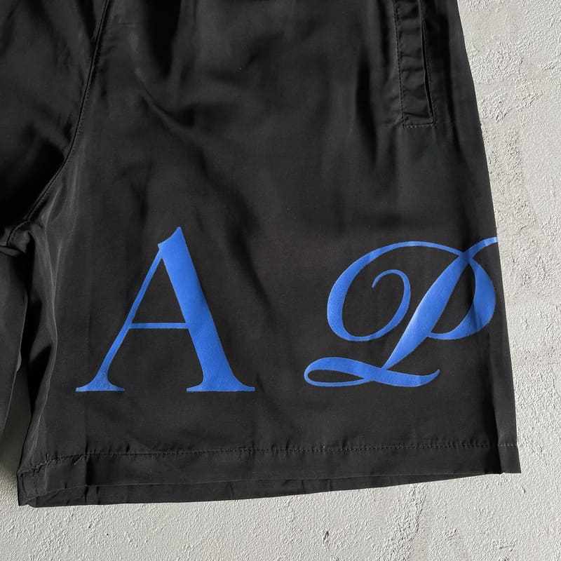 Trapstar Script Swimming Shorts Black/Dazzling Blue