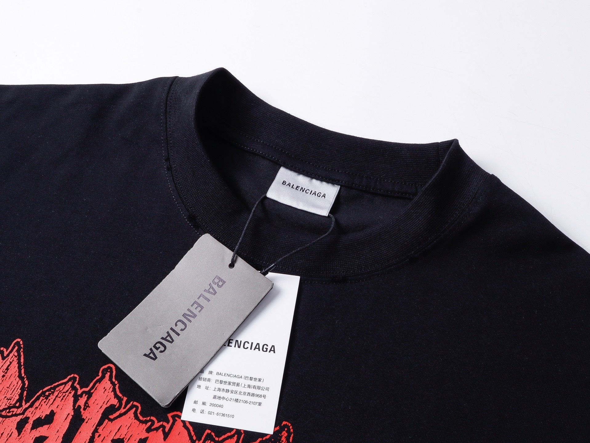 Camiseta Balenciaga salon de couture