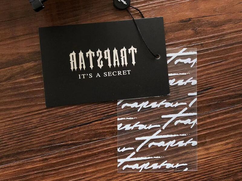 Trapstar Irongate Hooded Puffer Jacket Cream