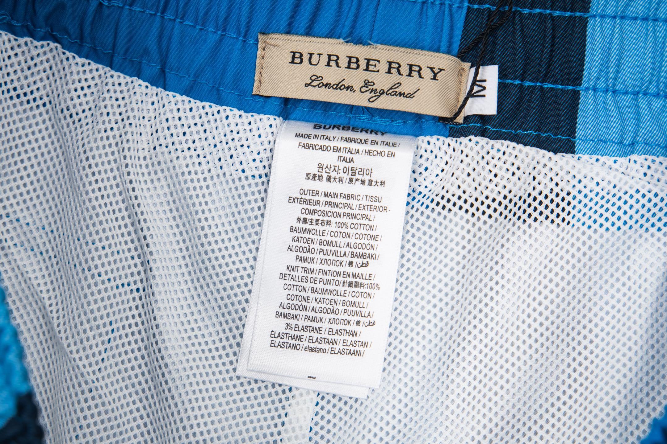 Burberry Bermuda Xadrez de Praia =