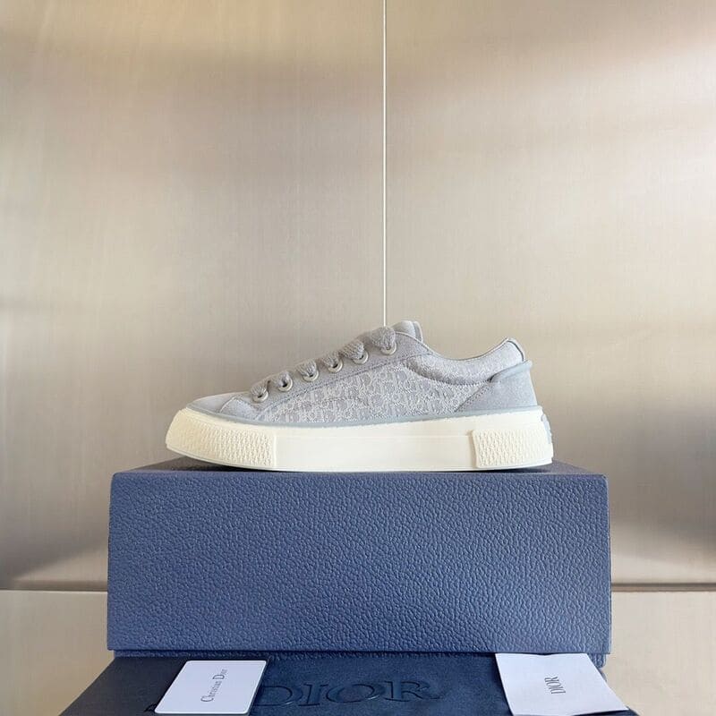 Dior B33 Gray Oblique Jacquard