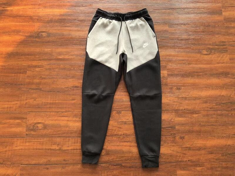 Nike Tech Fleece Black and Grey Set