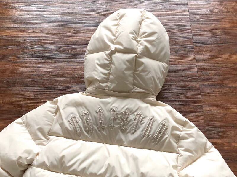 Trapstar Irongate Hooded Puffer Jacket Cream