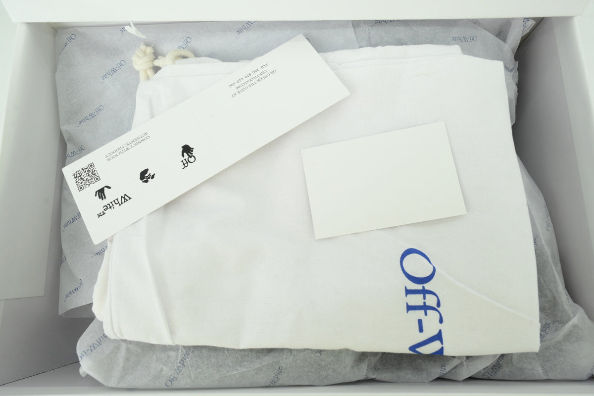 OFF-WHITE Out Of Black A