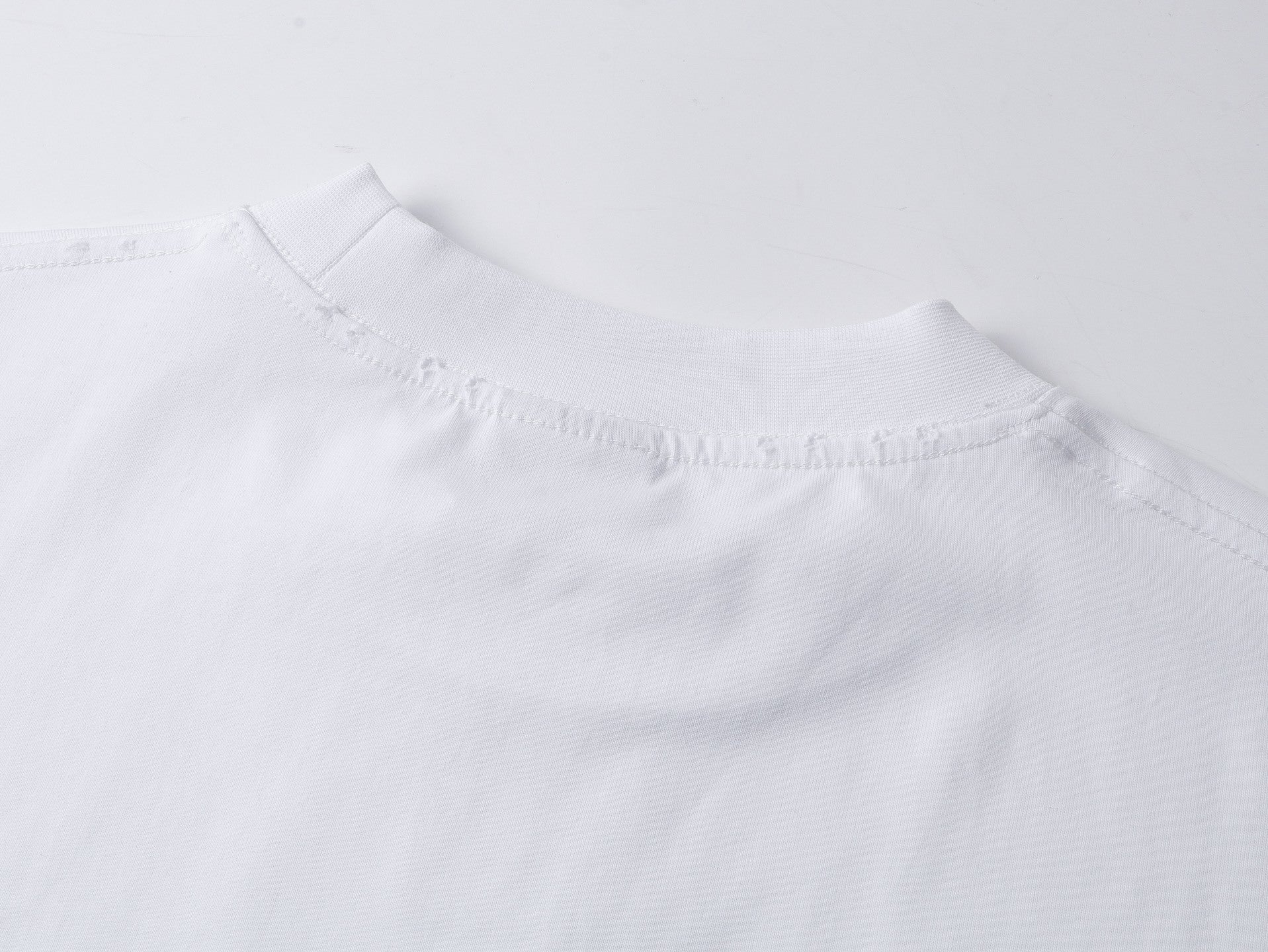 Camiseta Balenciaga salon de couture