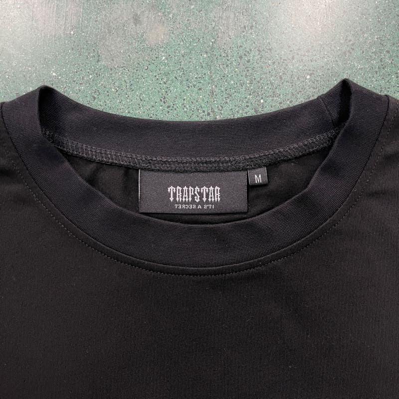 Trapstar Irongate Arch Chenille Short Set