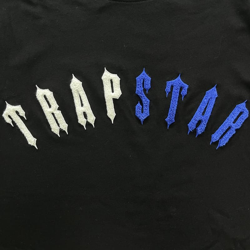 Trapstar Irongate Arch Chenille Short Set