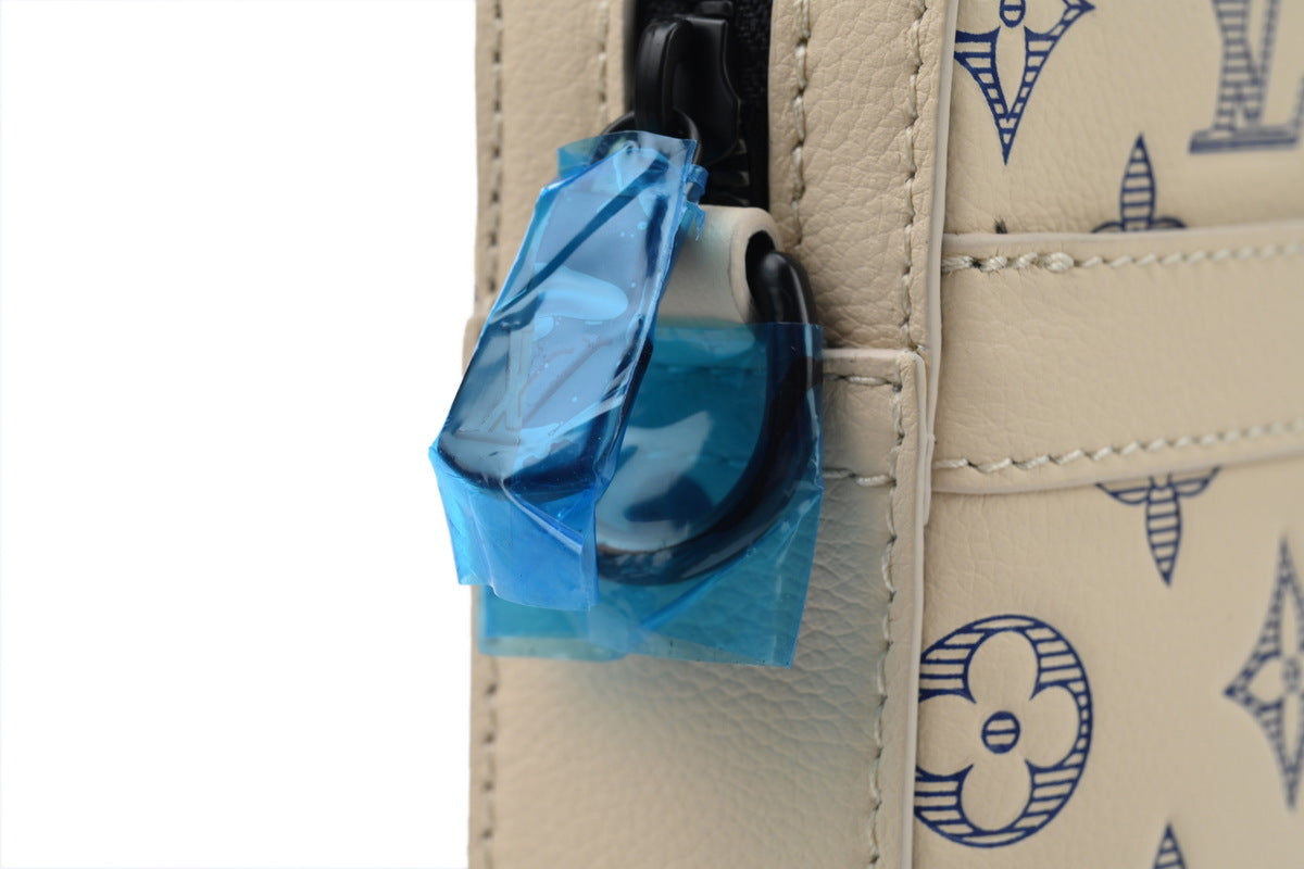 LOUIS VUITTON TrioMessenger